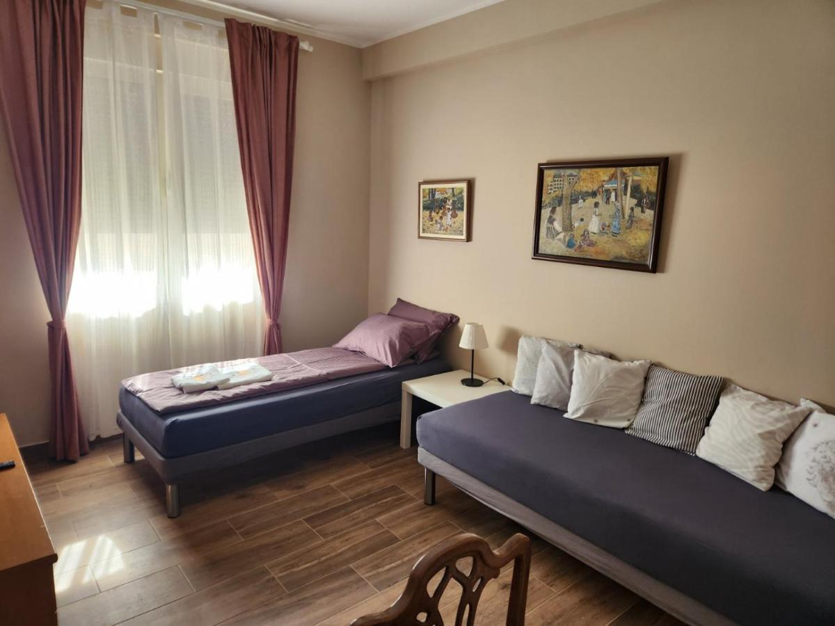Roomsapartments Popcourt Pančevo Eksteriør bilde