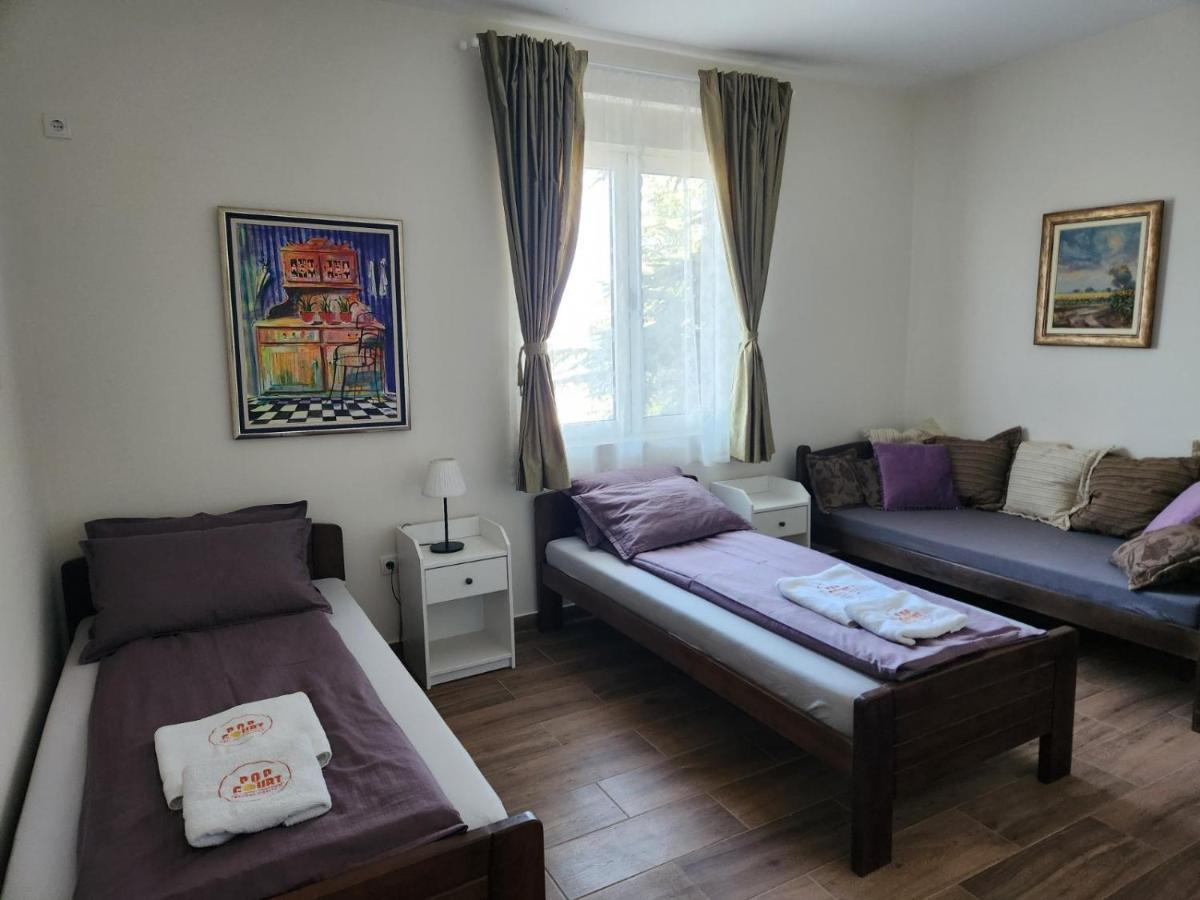 Roomsapartments Popcourt Pančevo Eksteriør bilde